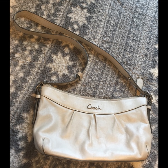Coach Handbags - Coach Leather Bag. Creme Color Excellent Condition